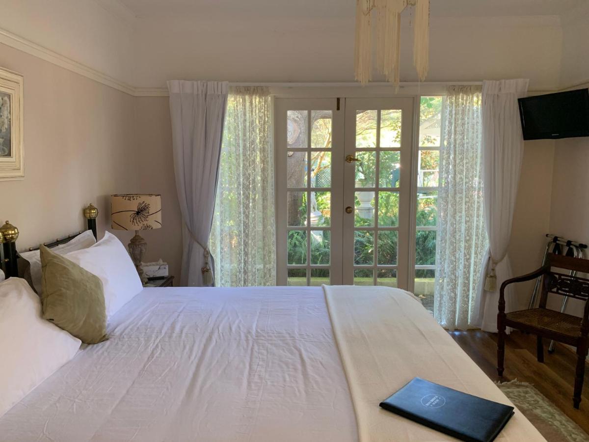 Rosebridge House Bed & Breakfast Adult Retreat Gooseberry Hill Esterno foto
