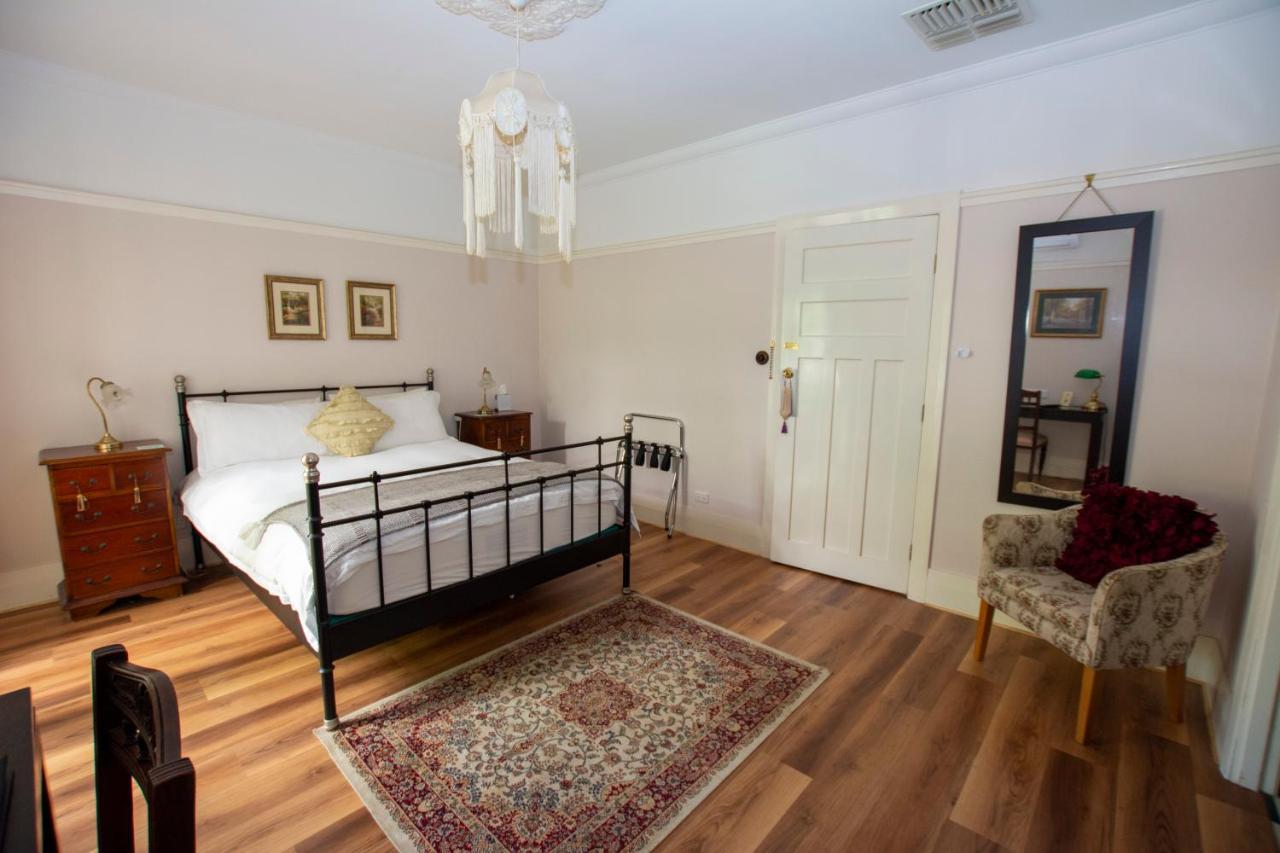 Rosebridge House Bed & Breakfast Adult Retreat Gooseberry Hill Esterno foto
