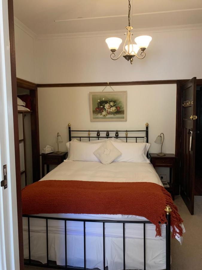 Rosebridge House Bed & Breakfast Adult Retreat Gooseberry Hill Esterno foto