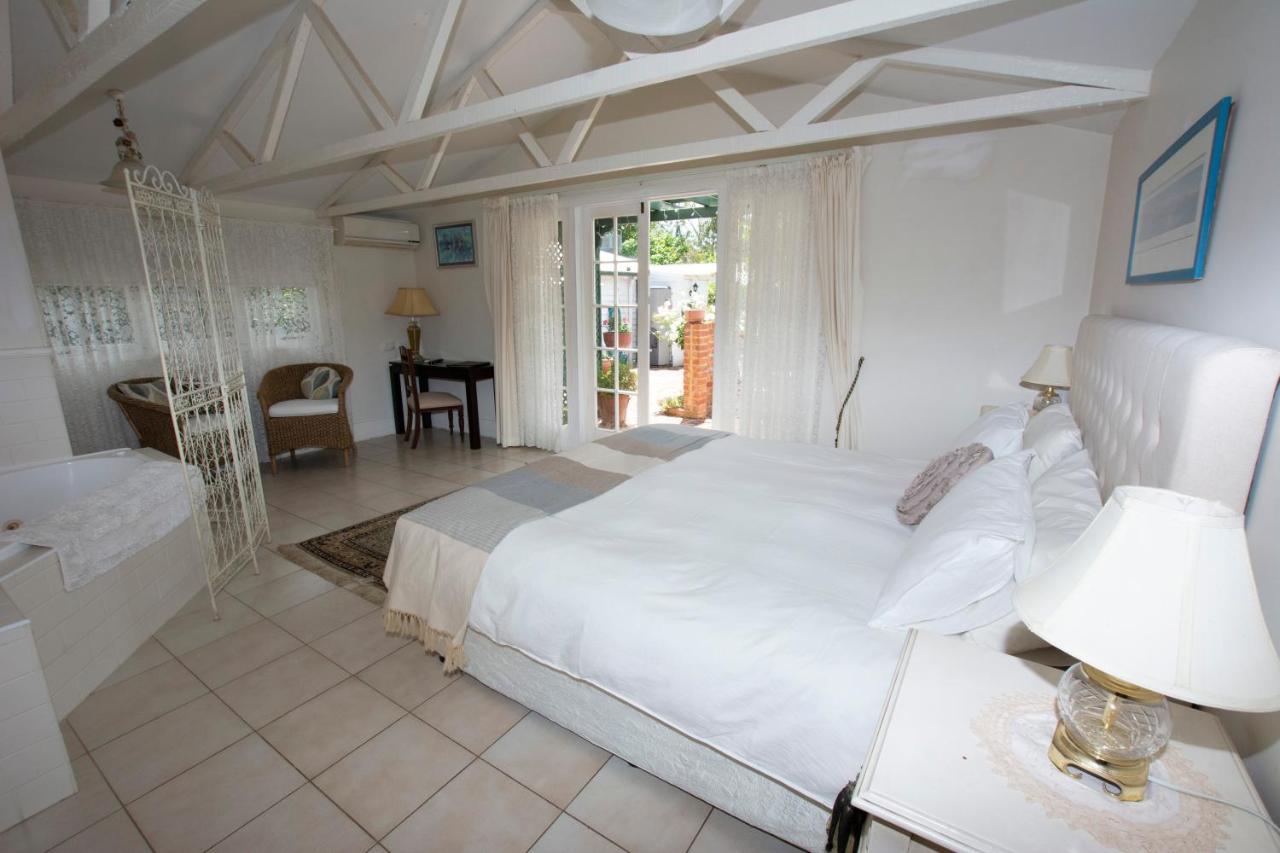 Rosebridge House Bed & Breakfast Adult Retreat Gooseberry Hill Esterno foto