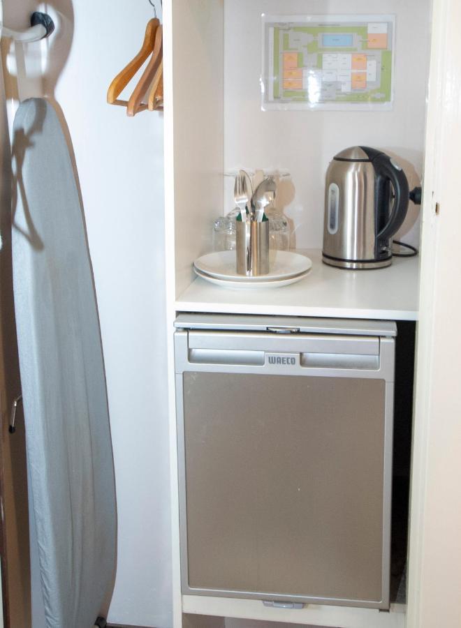 Rosebridge House Bed & Breakfast Adult Retreat Gooseberry Hill Esterno foto