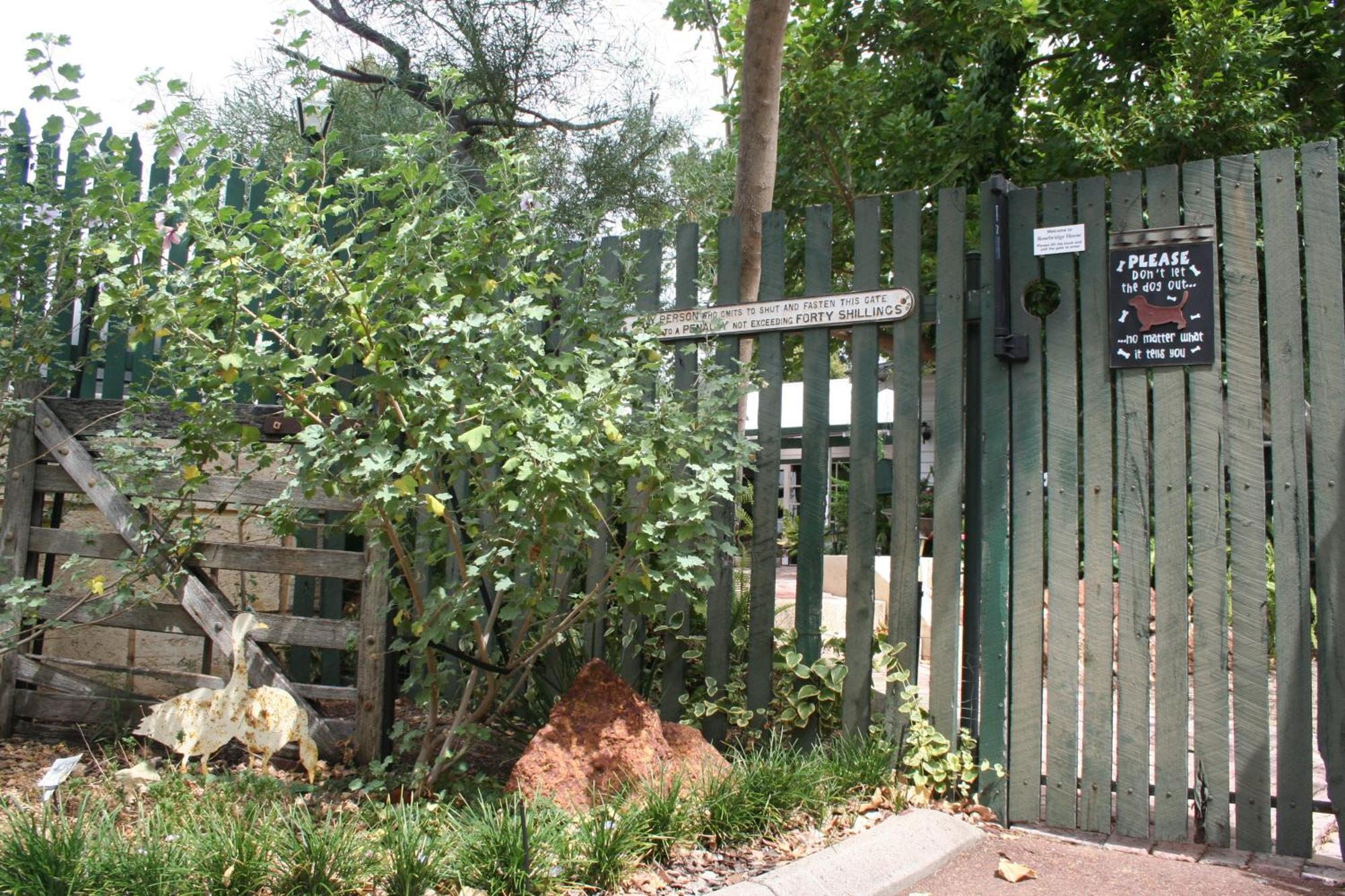 Rosebridge House Bed & Breakfast Adult Retreat Gooseberry Hill Esterno foto