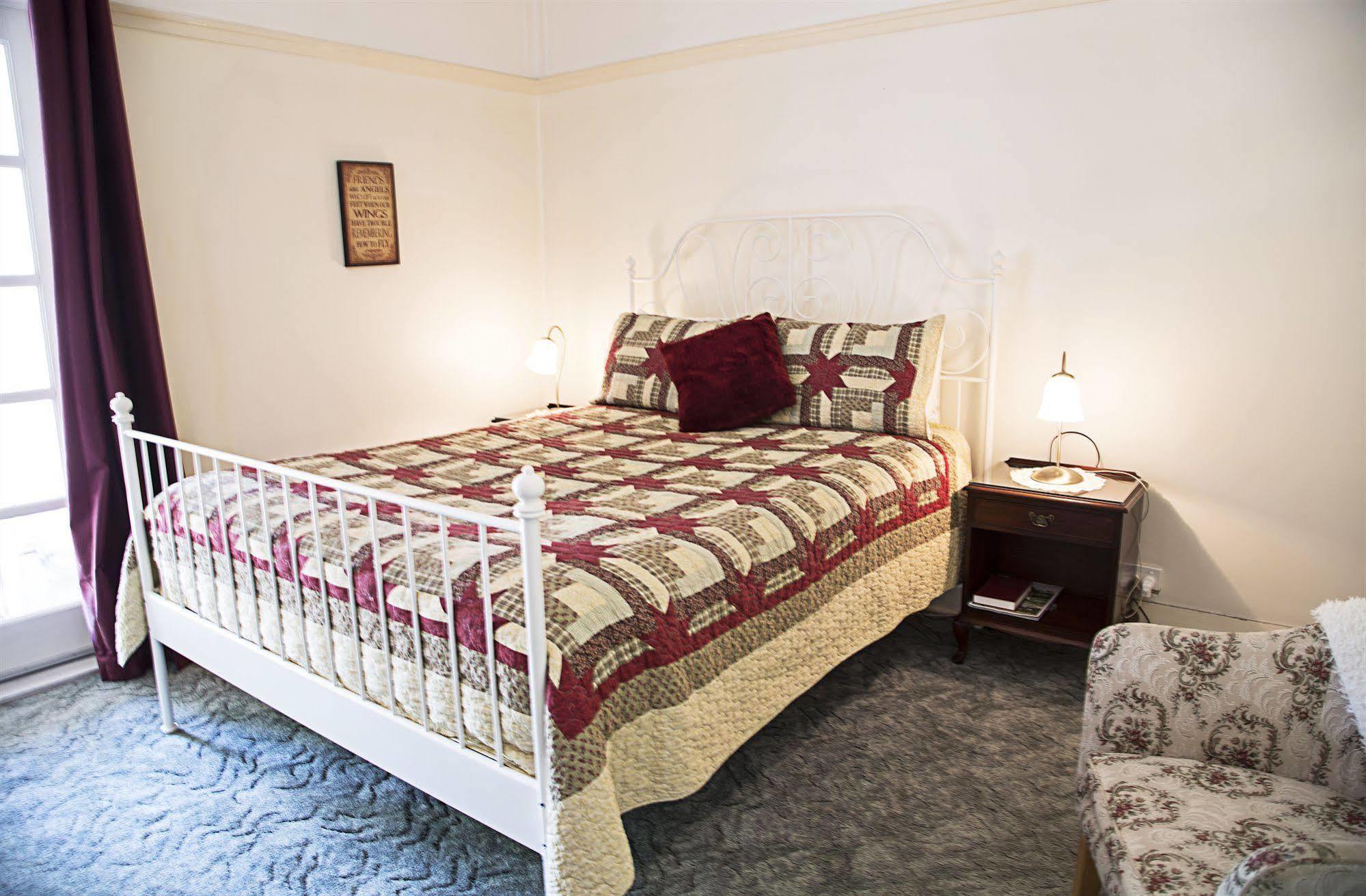 Rosebridge House Bed & Breakfast Adult Retreat Gooseberry Hill Esterno foto