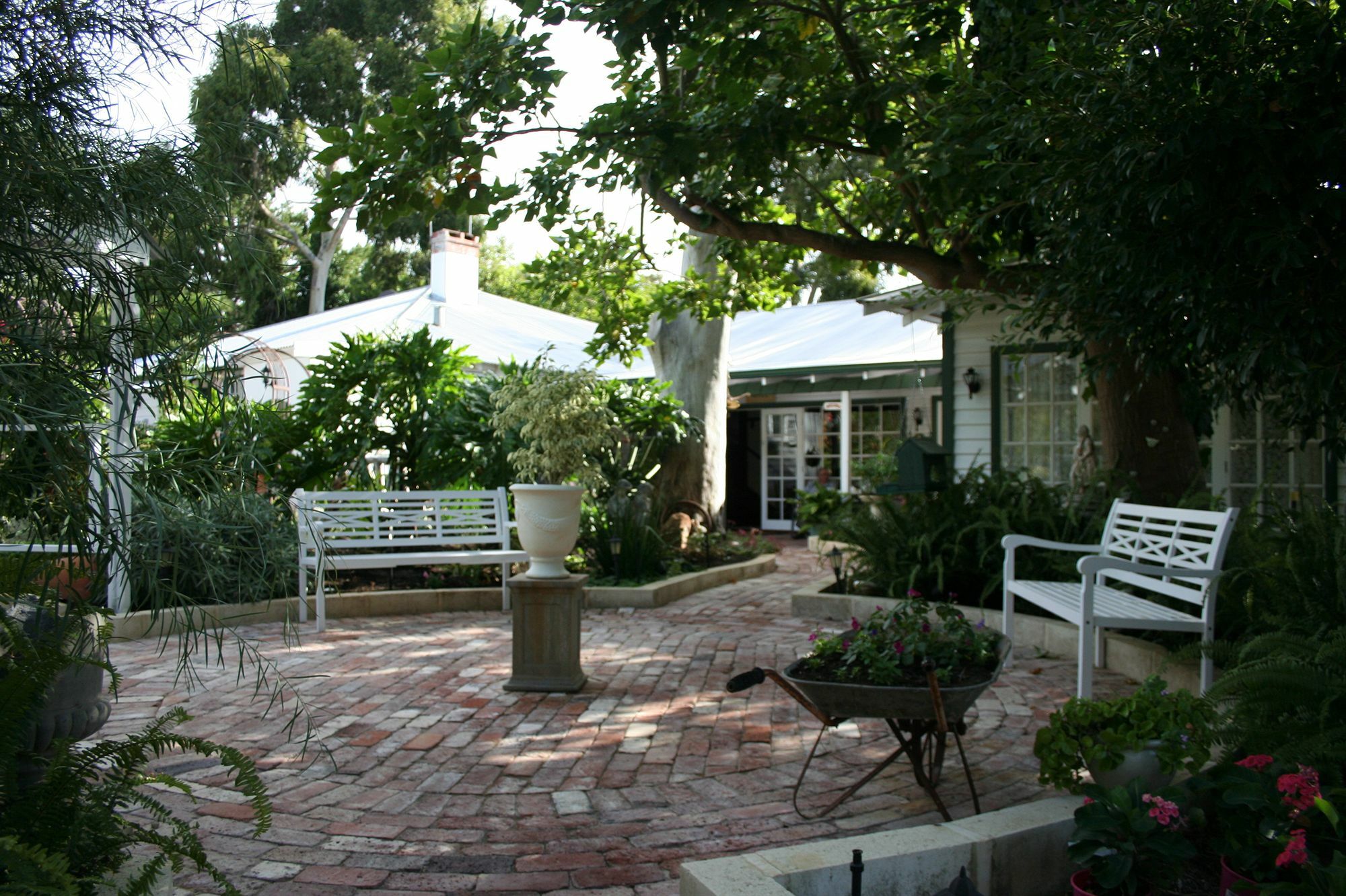 Rosebridge House Bed & Breakfast Adult Retreat Gooseberry Hill Esterno foto